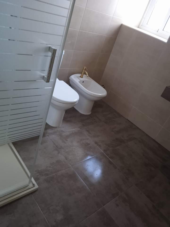 Serviços de limpezas Passa Aqui - Fundão - Commercial Cleaning