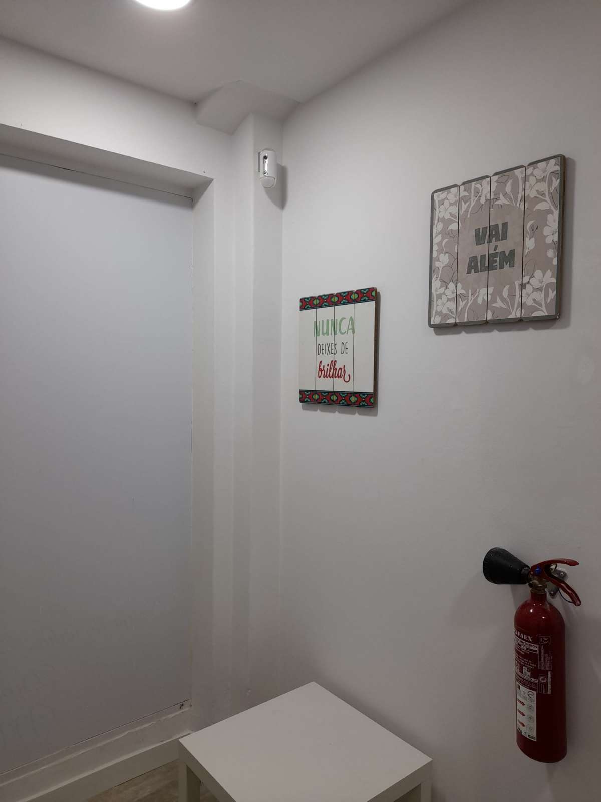 JV CONSTRUÇÕES - Cascais - Interior Wall Addition