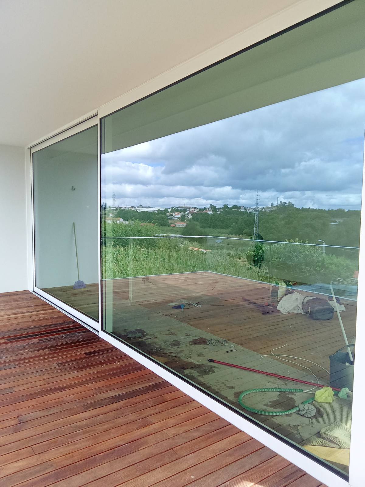 Cláudia Cristina - Lousada - Window Blinds Cleaning