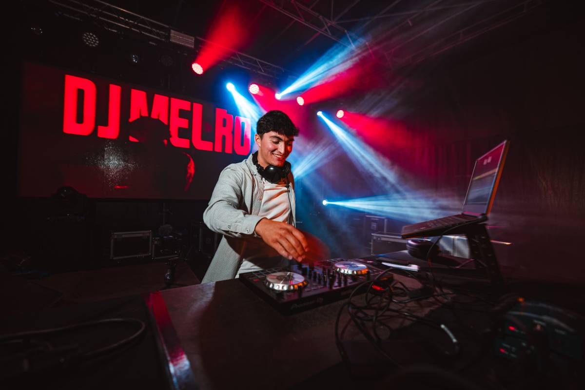 DJ Melro - Leiria - Quinceanera DJ