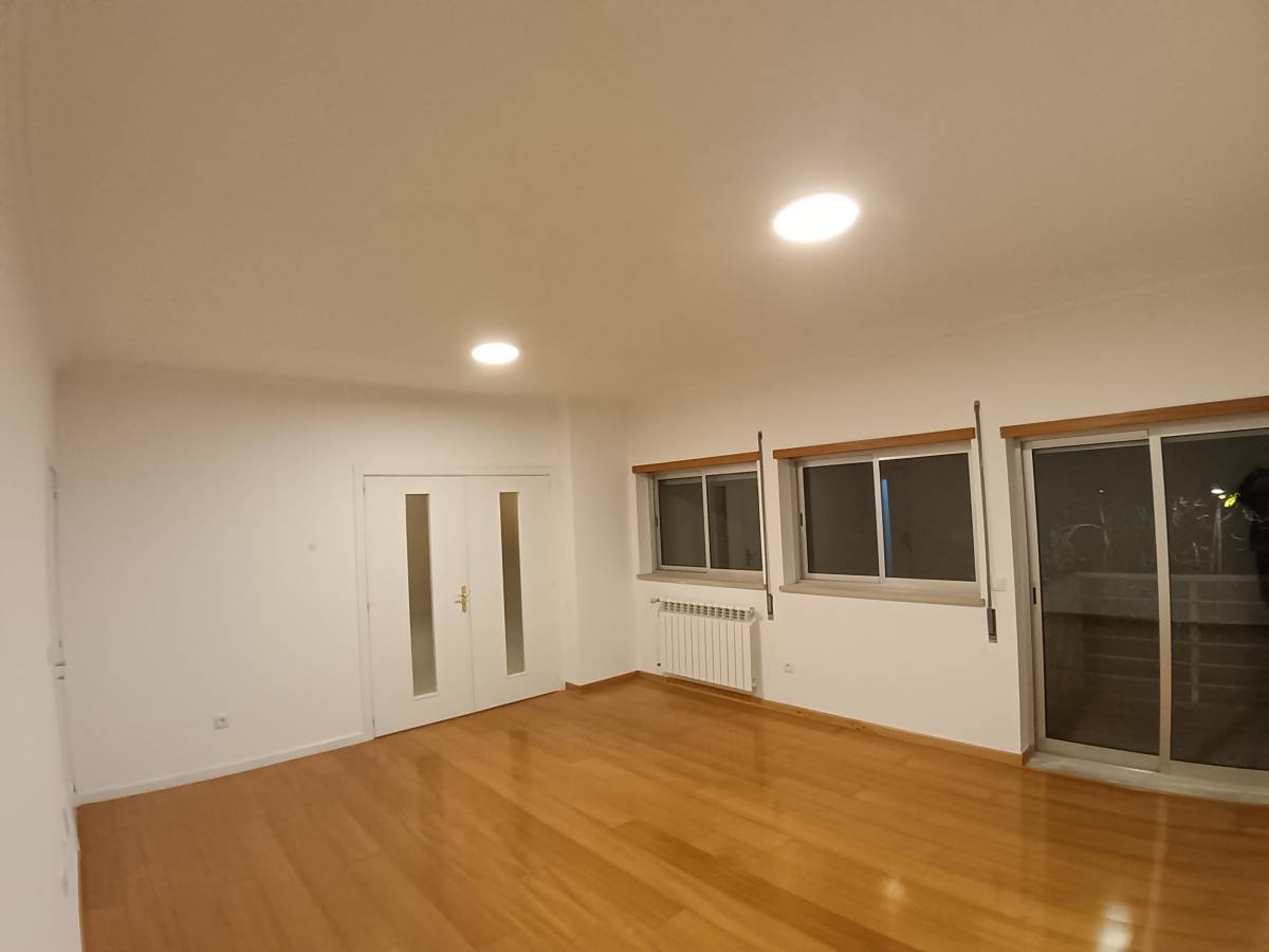 Soluções&Renovações - Coimbra - Instalação de Lavatório e Torneira