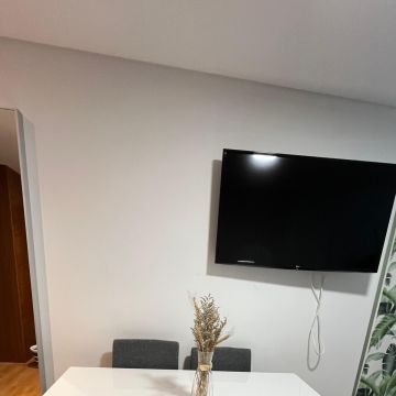 Wilimar Viloria - Valongo - Office Cleaning (Recurring)