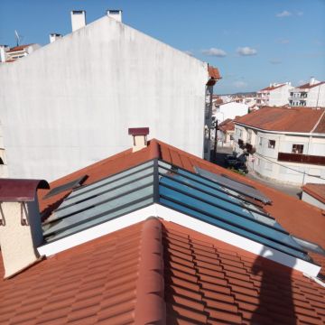 João Pedro Rodrigues - Ourém - Instalación de acristalamiento de balcones