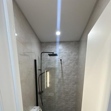 Sikler & Santos Projetos de Remodelação Lda - Setúbal - Elektrogeräte montieren