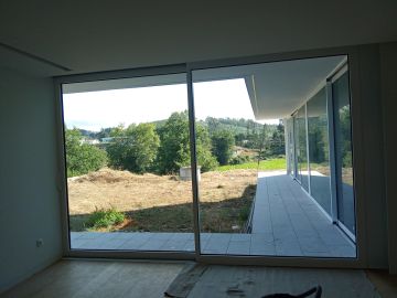 Cláudia Cristina - Lousada - Closet Organizers