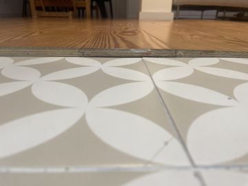 Técnico de Pisos em Madeira