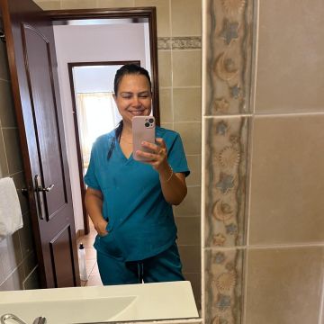 Adriana leal - Lagos - Deep or Spring Cleaning