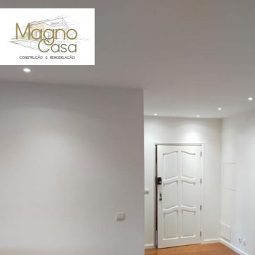 Magno Casa Construção e Remodelação - Vila Nova de Gaia - Instalação de Pavimento Vinílico ou Linóleo