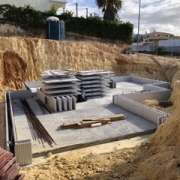 ALMEIDA E COSTA TERRAPLANAGEM E CONSTRUÇÕES - Loulé - Limpeza de Telhado