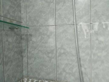 Cláudia Cristina - Lousada - Lavado y planchado