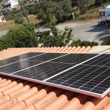 Flávio José Alves Unip. LDA - Vila Nova de Famalicão - Instalação de Painel Solar