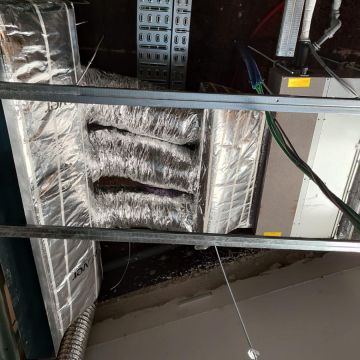 Luenes Gomes de Aguiar - Oeiras - Zentrale Klimaanlage reparieren