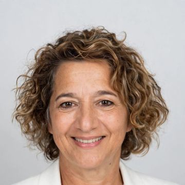 Filipa Nascimento - Lagos - Limpeza de Persianas