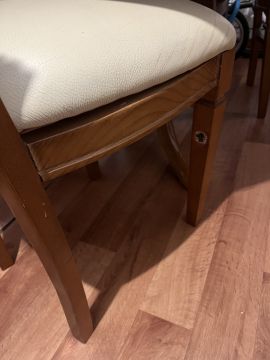 Feines Holzhandwerk