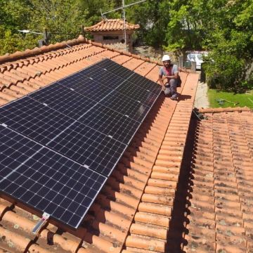 Felix Solutions - Portimão - Paneles solares