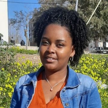 Luresa Semedo - Sintra - Deep or Spring Cleaning