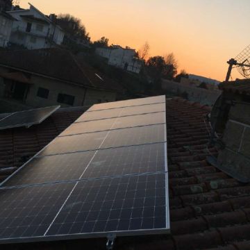 Flávio José Alves Unip. LDA - Vila Nova de Famalicão - Reparação de Painel Solar