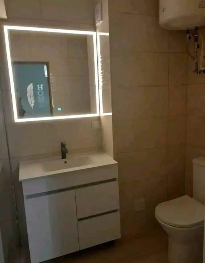 Fernando Moreno - Lisboa - Whirlpool und SPA-Bereich Aufbau