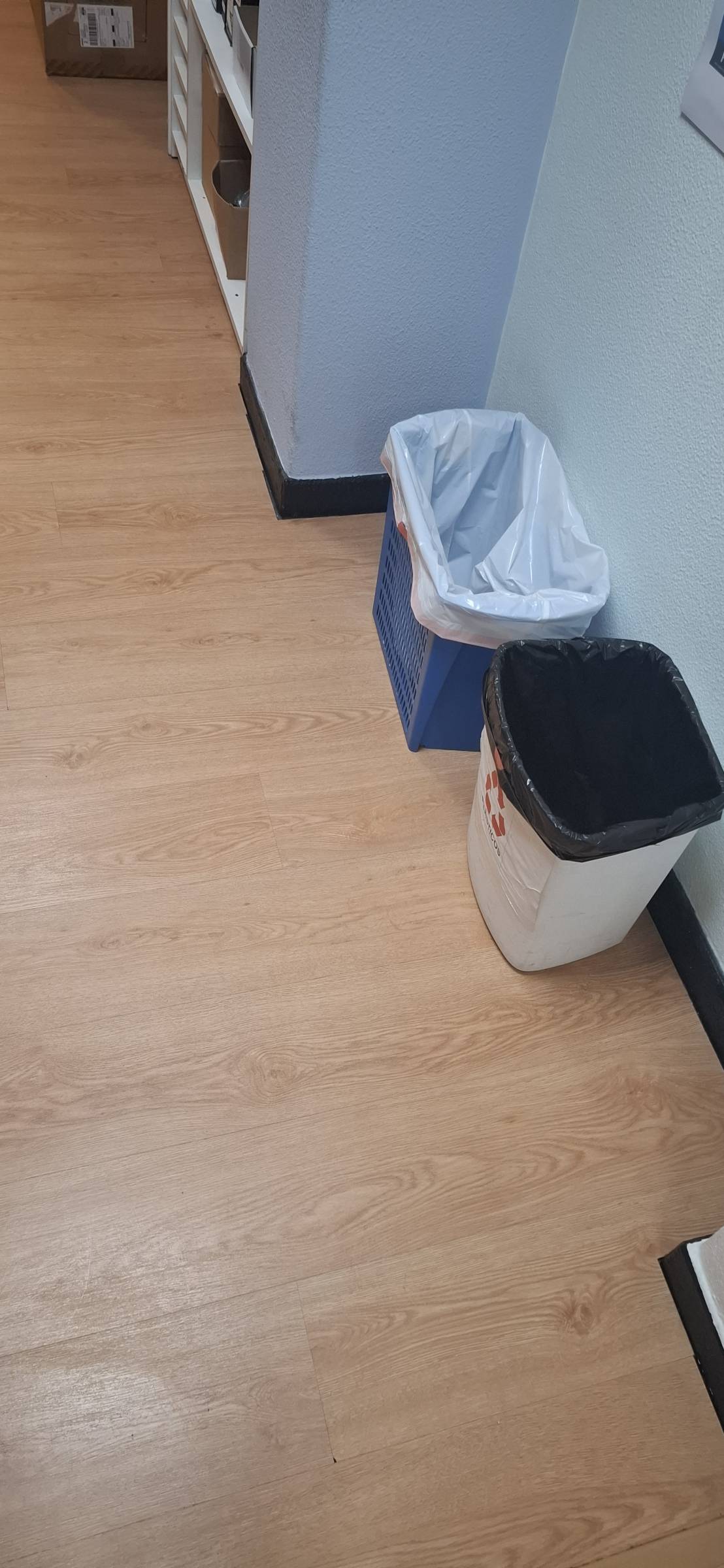 Madu Ferreira - Lisboa - Commercial Cleaning