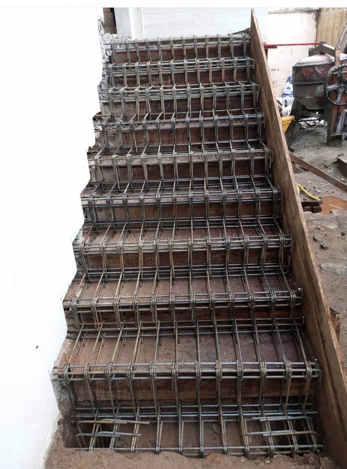 Anjos Assíduos Construção (engenheiro,salvador) - Loures - Flooring