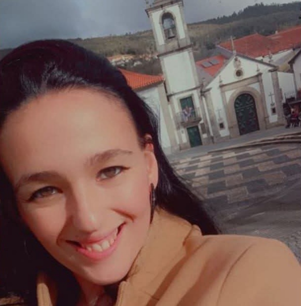 Juju - Braga - Tarot Card Reader Entertainment