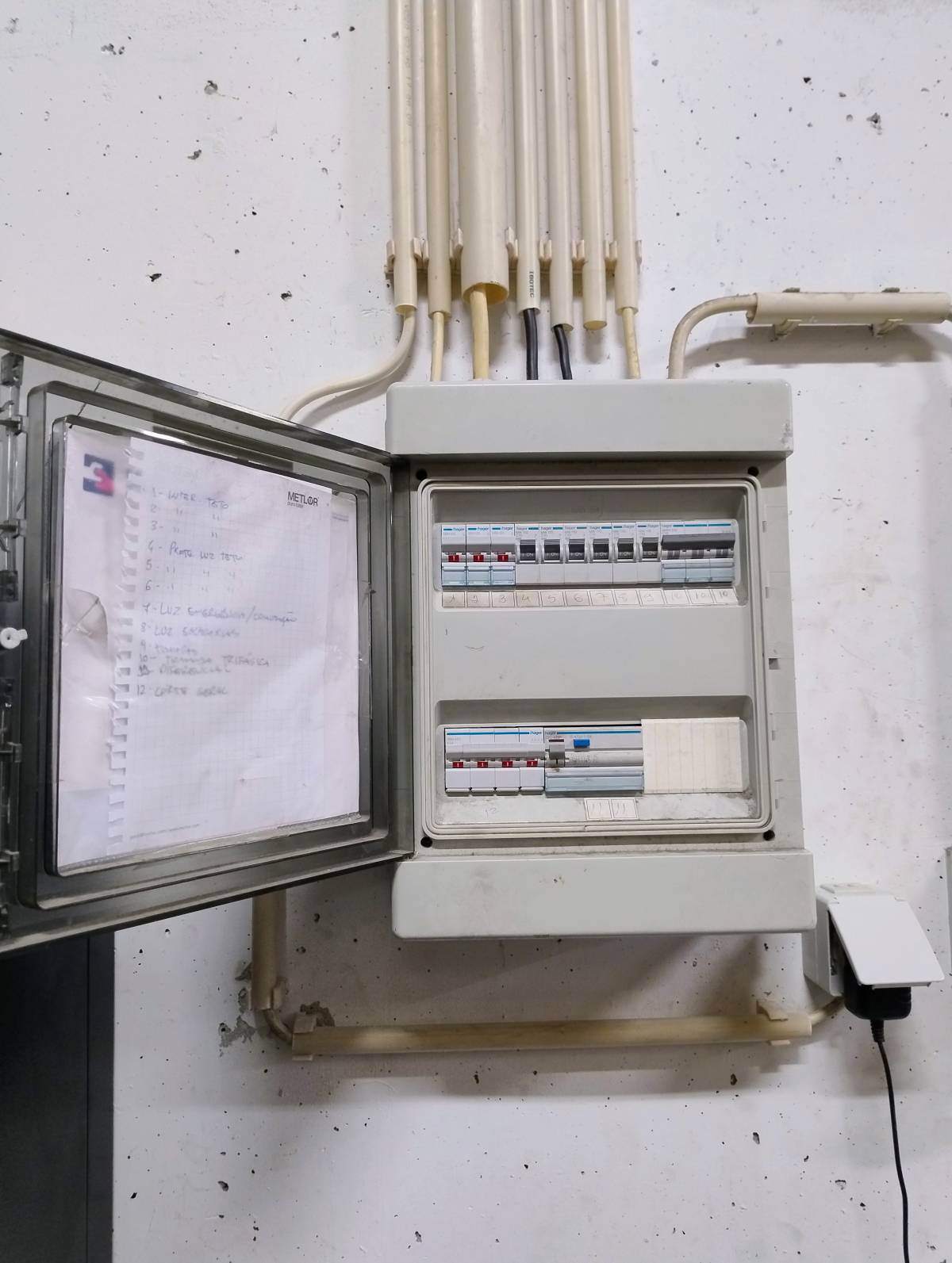 ElectroFix - Nelas - Ventilator montieren