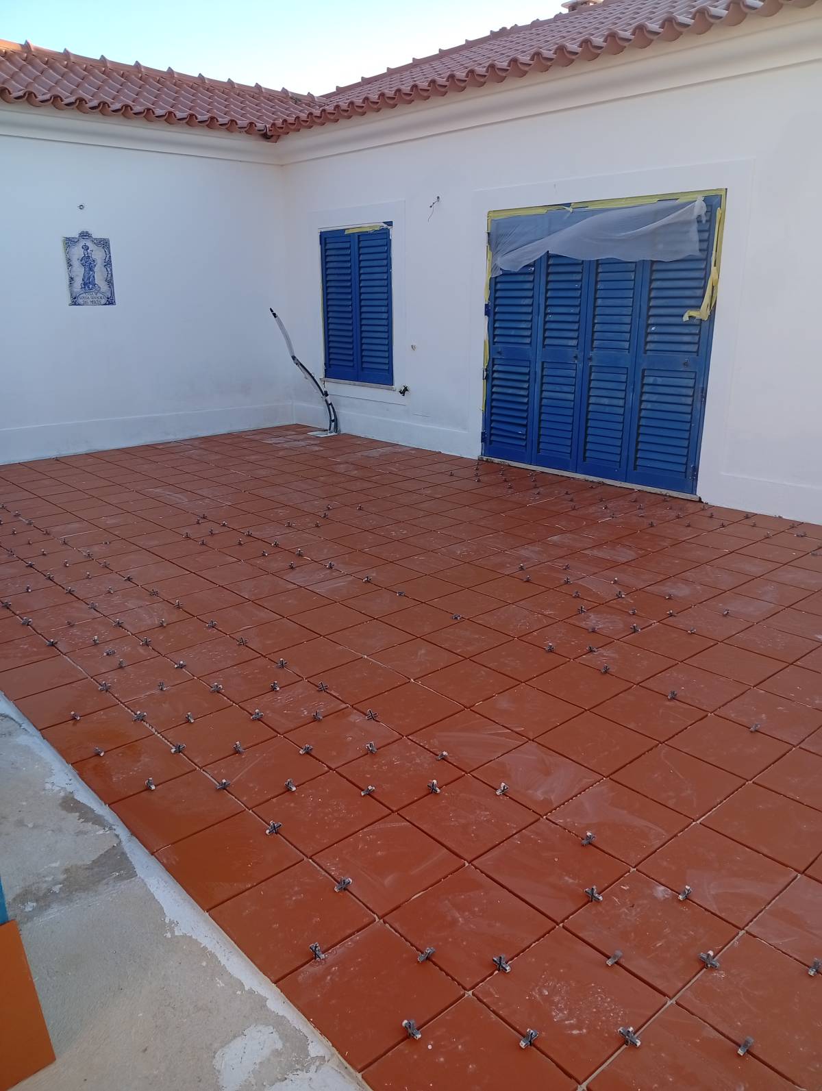 Bruno Vinícius - Caldas da Rainha - Adición de pared interior