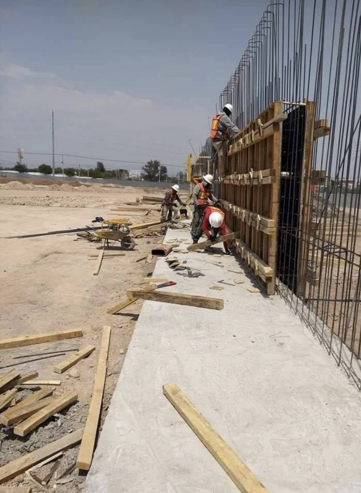 Anjos Assíduos Construção (engenheiro,salvador) - Loures - Transporte de Móveis