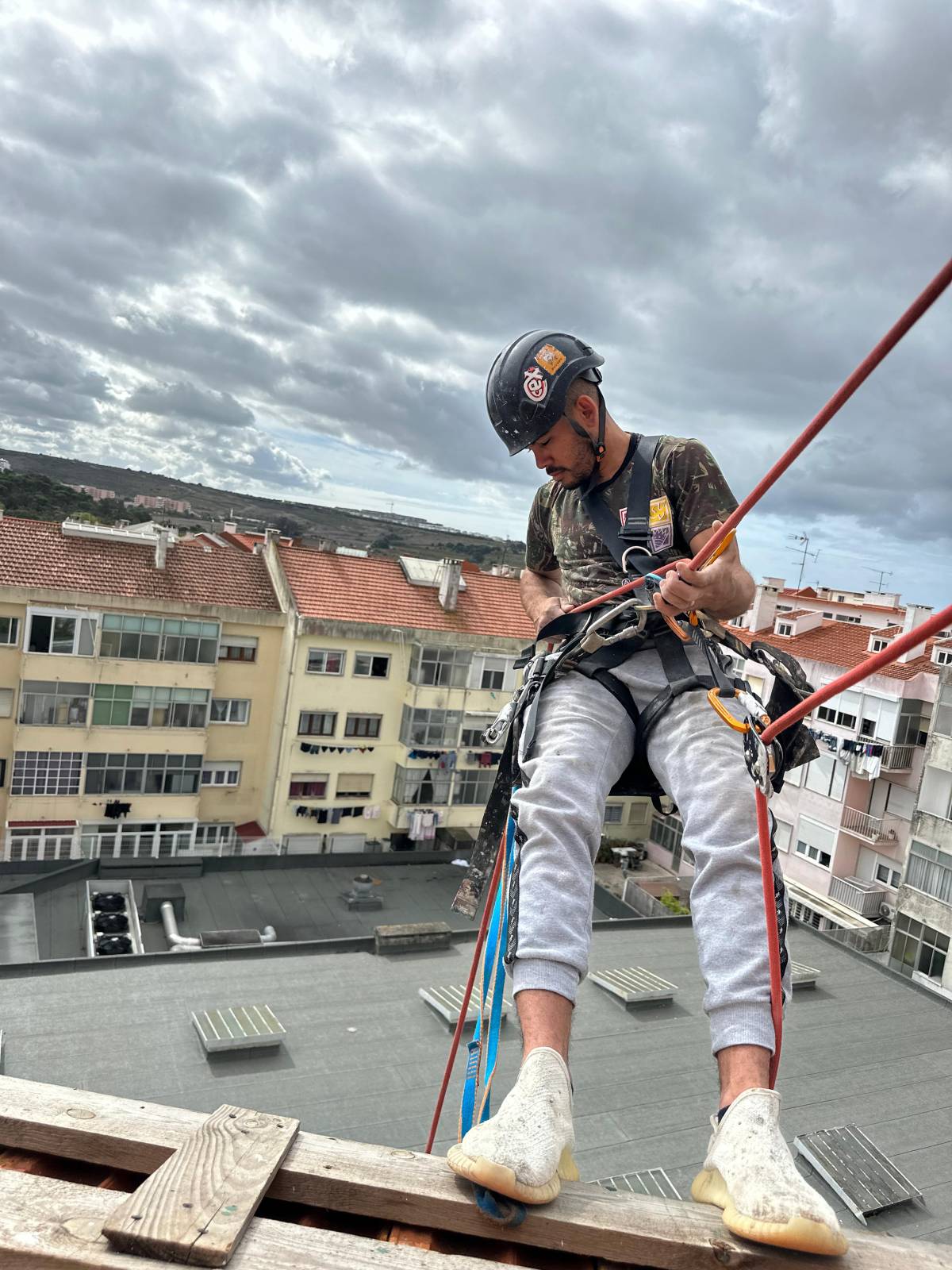 Roberto Santos - Lisboa - Outdoor Plumbing Repair or Maintenance