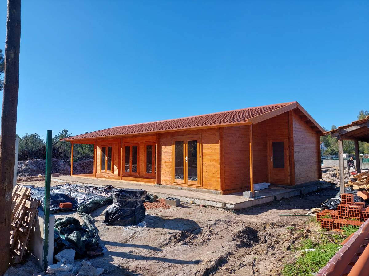 i7 Construções. - Almeirim - Instalação de Cerca