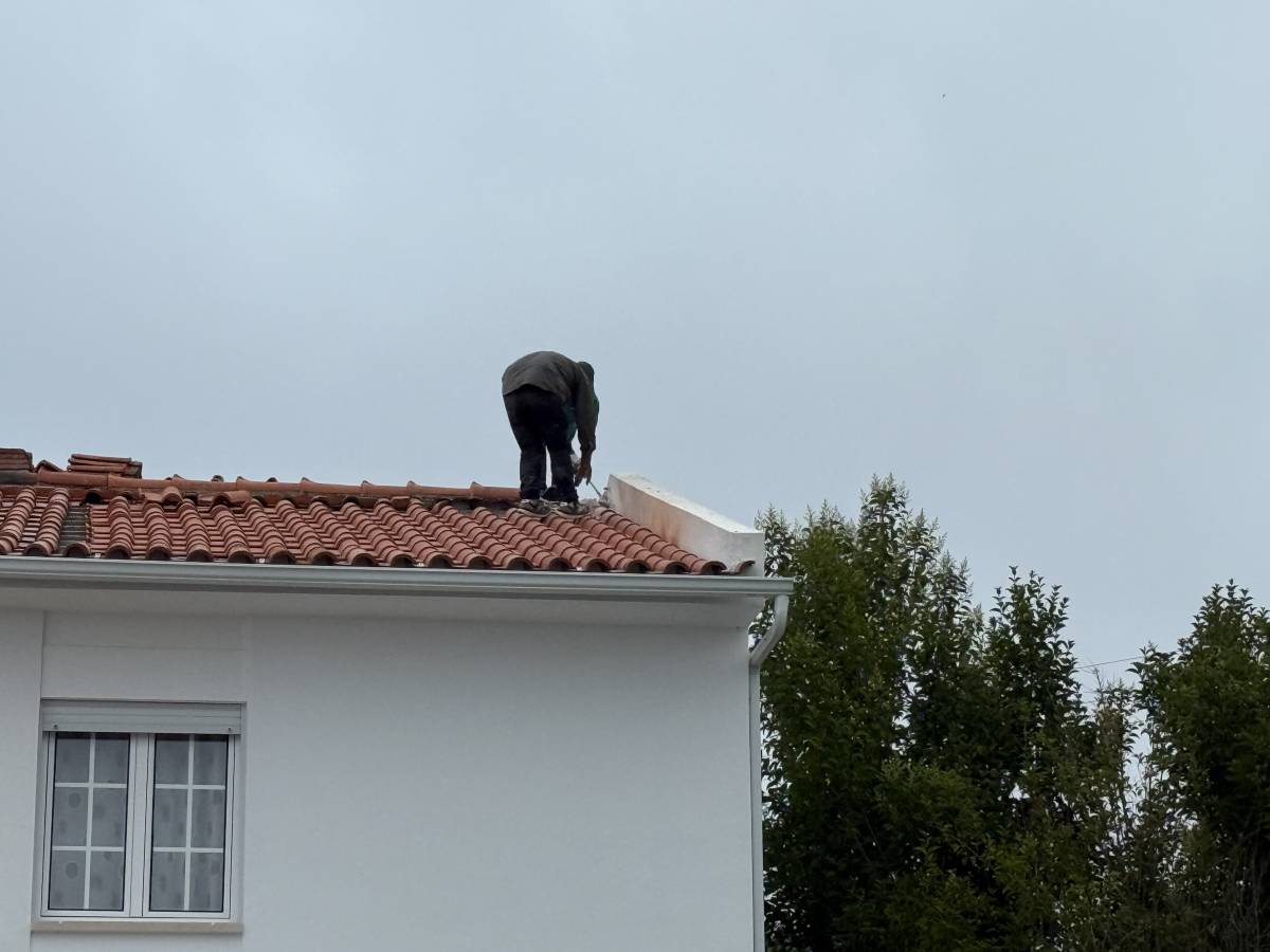 Bruno Vinícius - Caldas da Rainha - Instalación o reemplazo de tejados