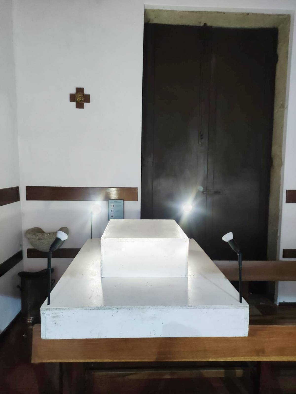 Aluga-se Marido - Porto - Problemas Elétricos e de Cabos