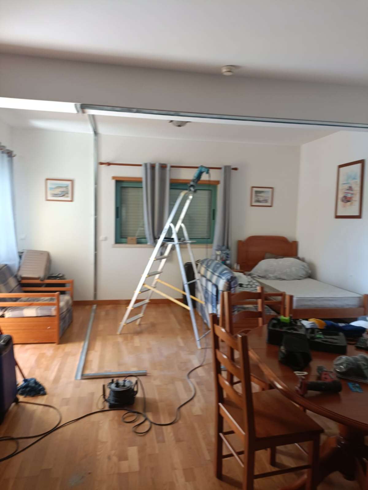 Jonas Diegues - Santo Tirso - Siding Installation, Repair, or Removal