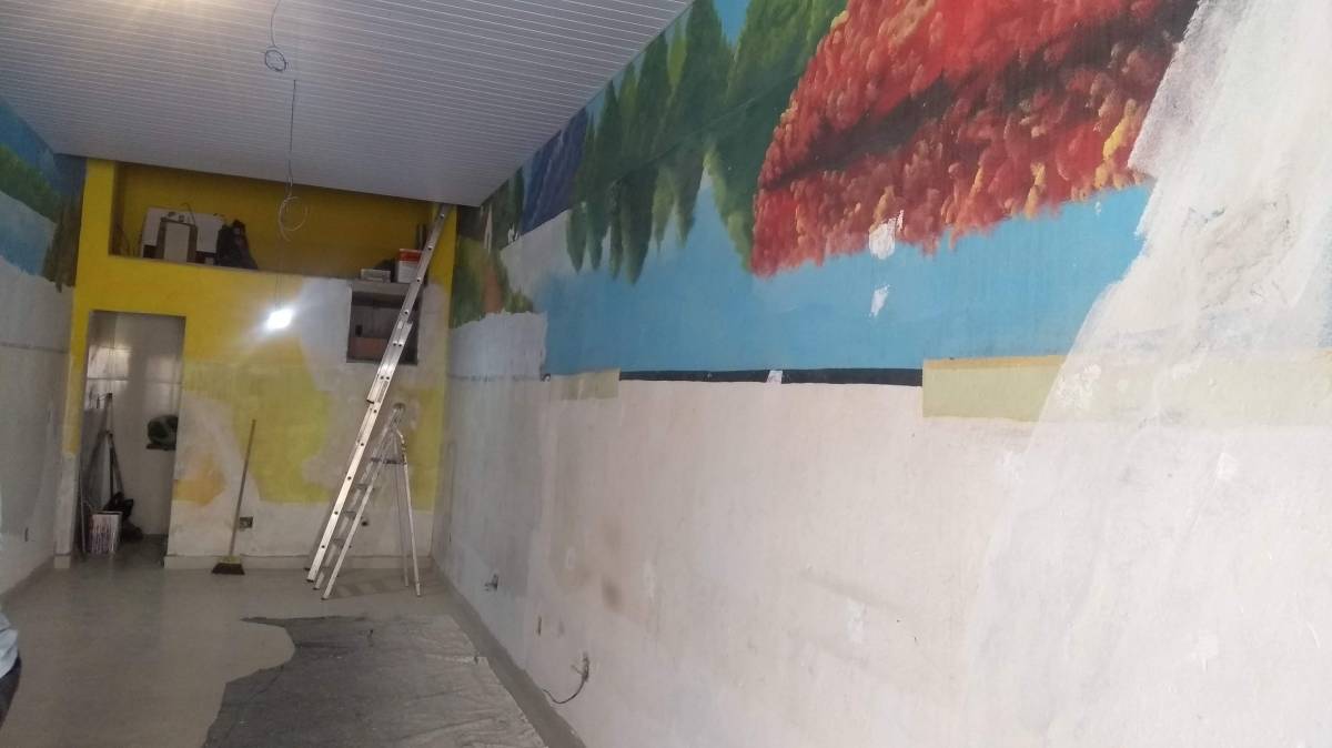 Eric - Paredes - Pintar puertas