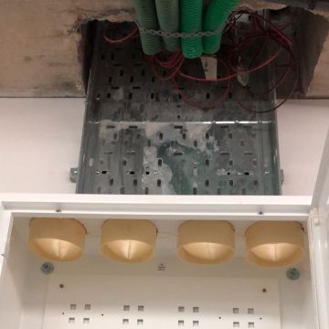 Eletricista - Seixal - Staubsauger reparieren