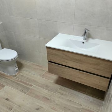 Slava Construction - Portimão - Instalação de Alcatifa