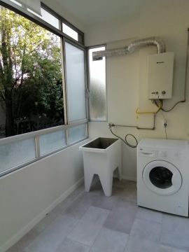 OCC - Oliveira Carrilho Construções - Braga - Instalação de Porta para Animais de Estimação