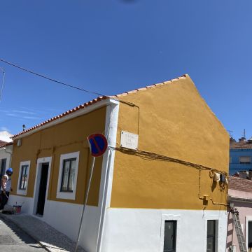 Dupla Camada Acabamentos - Odivelas - Bauunternehmen