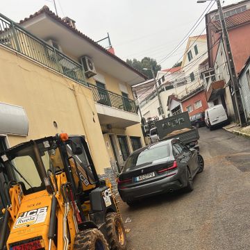 Anjos Assíduos Construção (engenheiro,salvador) - Loures - Carpet Installation