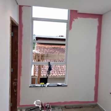 Eric - Paredes - Pintar puertas