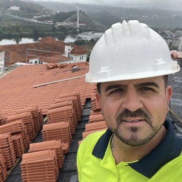 Crescimento desenfreado - Figueira da Foz - Schrank umbauen