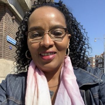 Miriam B - Lisboa - Organização da Casa