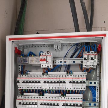 Eletricista - Seixal - Zentrale Klimaanlage warten