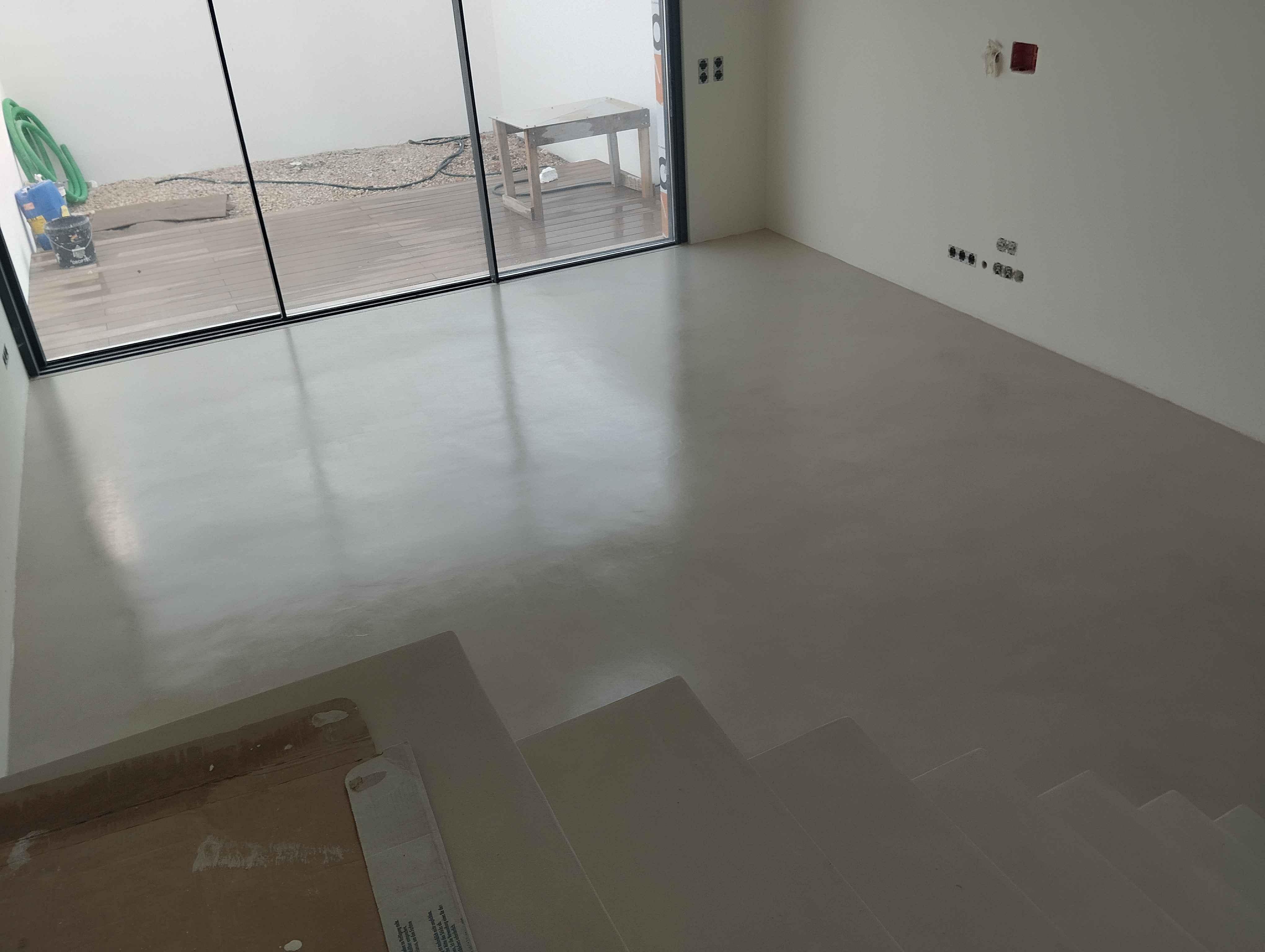 L&berg remodelação, microcimento e pinturas. - Loures - Door Painting
