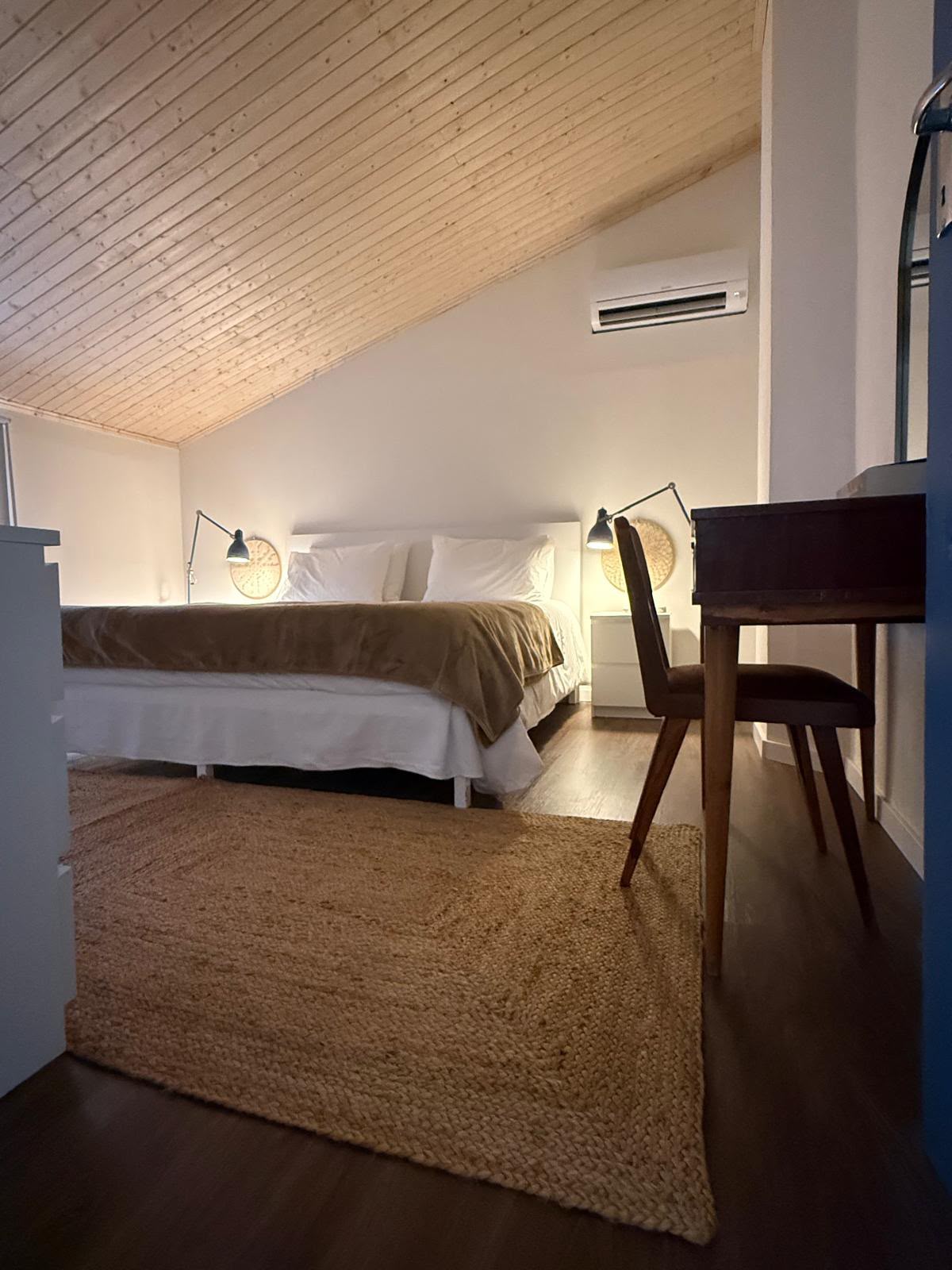 RJ360 Construção e Recuperação LDA - Castelo Branco - Holzverkleidung