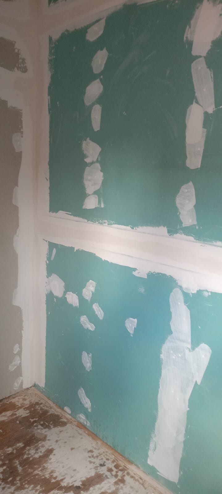 Amine work - Odivelas - Construção de Parede Interior