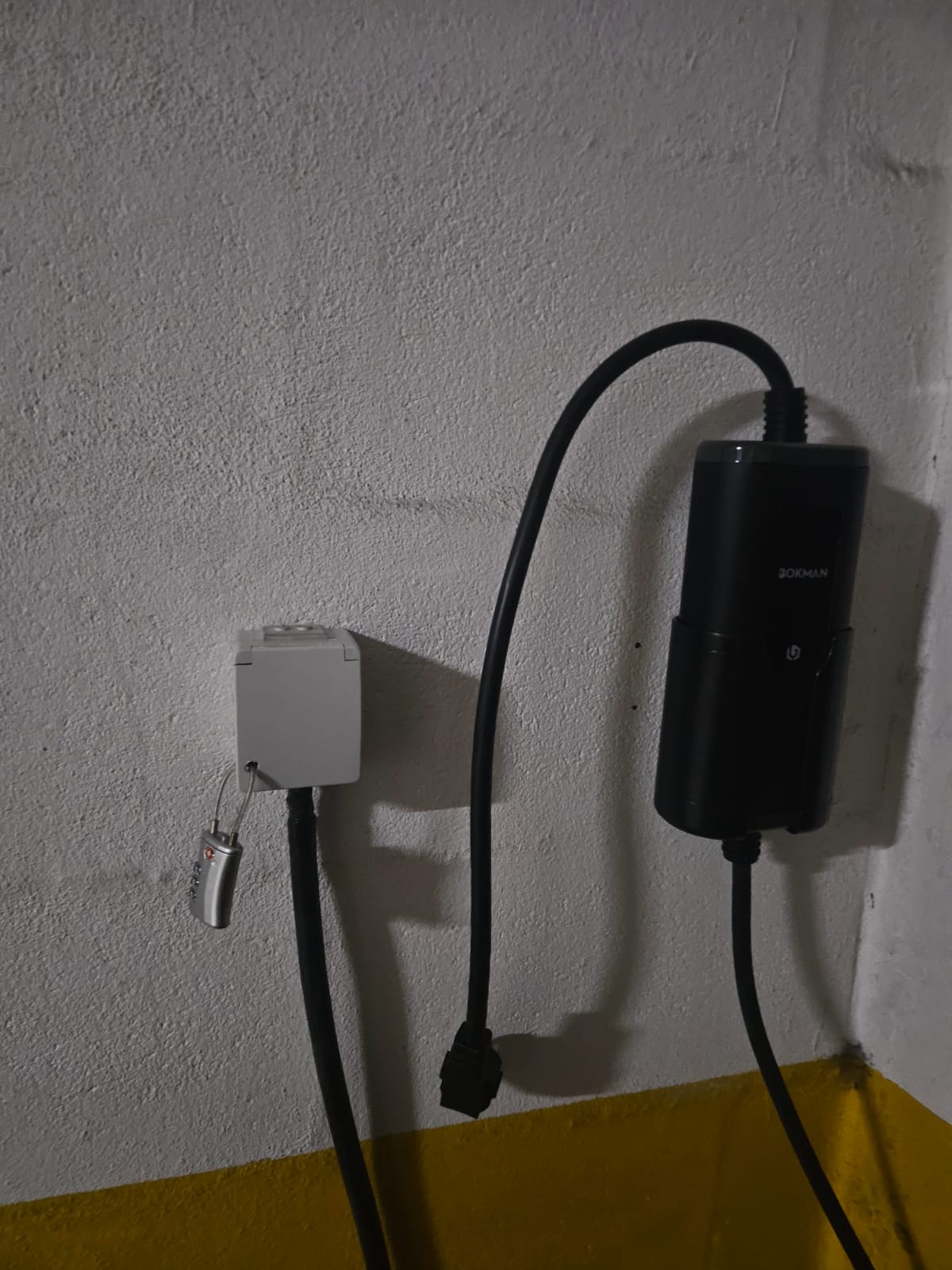 Fábio Guimarães - Matosinhos - Instalação de Lâmpada