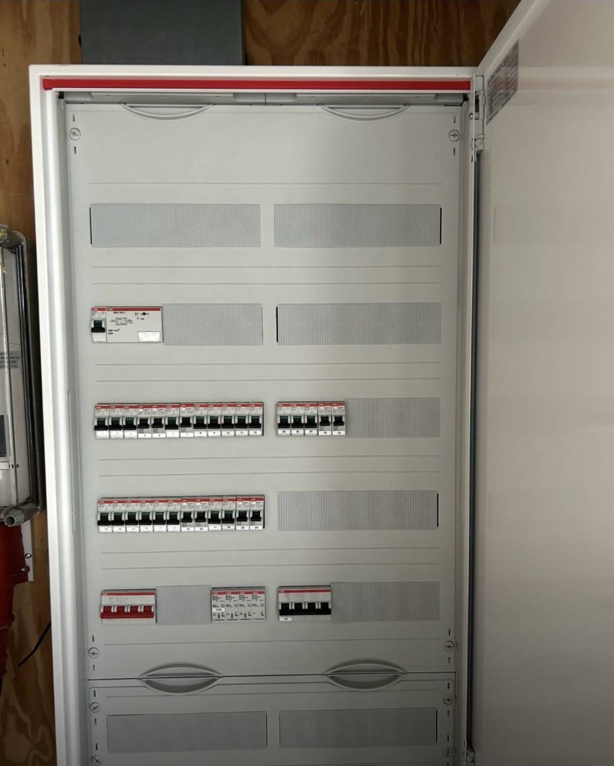 Amaro Elektro - Nazaré - Problèmes électriques et de câblage
