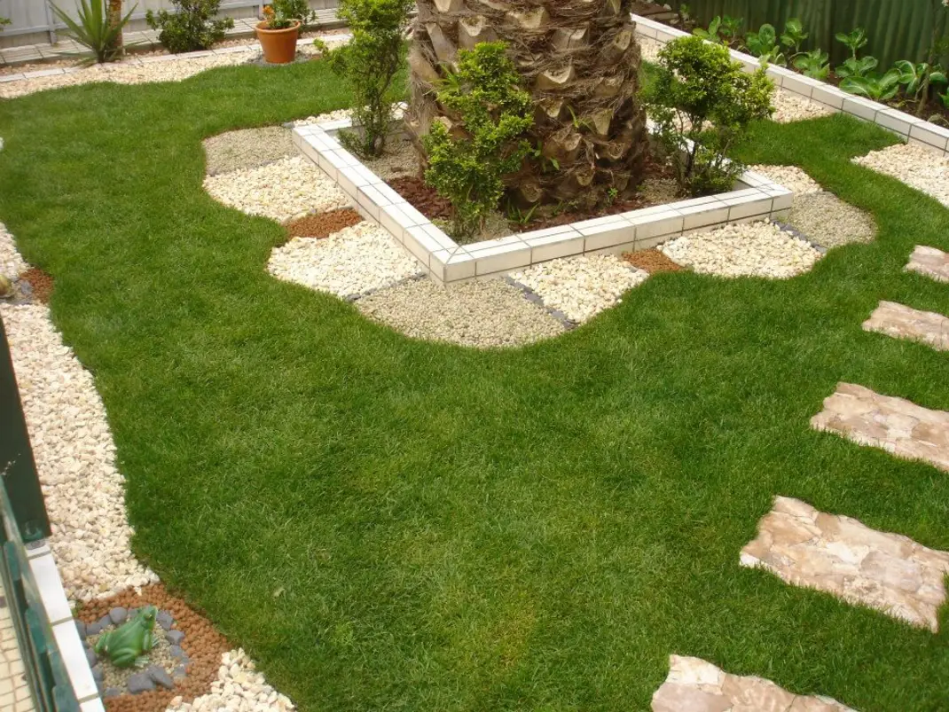 Jardins Pinto - Vila Nova de Gaia - Tratamento de Relvado