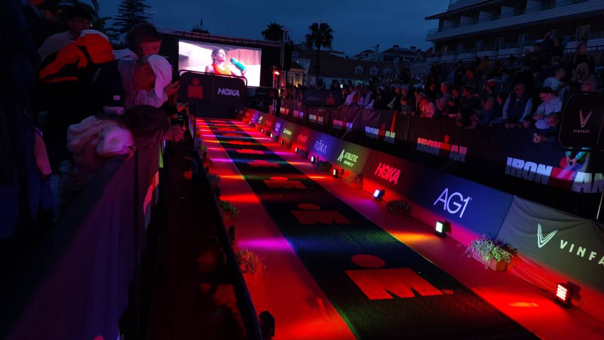 Palco Singular Audiovisuais - Odivelas - Alquiler de equipos de AV para eventos